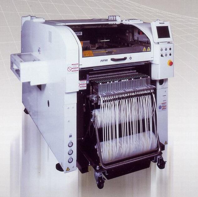 松下貼片機(jī)NPM-W